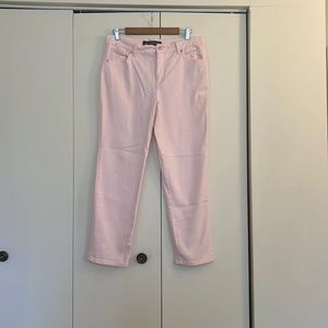 Light pink jean pant in size 10